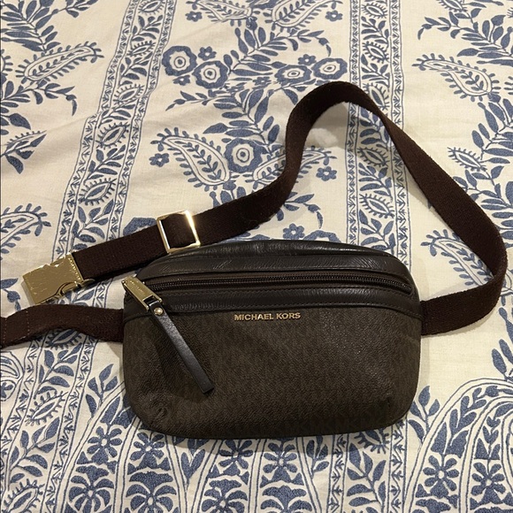 Michael Kors Dark Brown Belt Bag with Gold Accents - Picture 1 of 4
